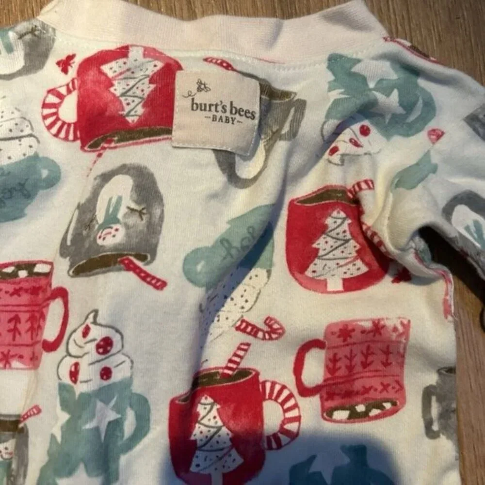 Burts Bees 6-9 month Baby Sleeper Outfit Snowman Winter mugs Cozy Valentines Day - Picture 3 of 7